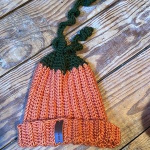 Knit pumpkin hat
